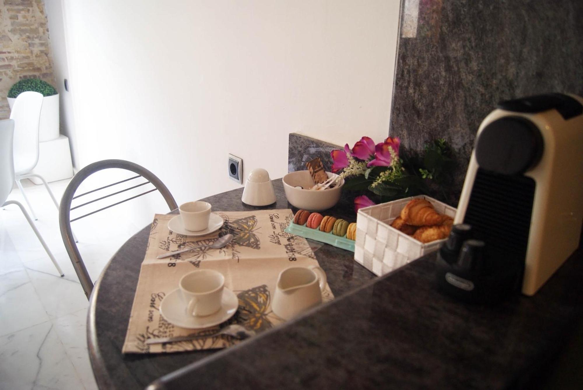 Bolseria Centricos Apartamentos En El Carmen Валенсия Экстерьер фото